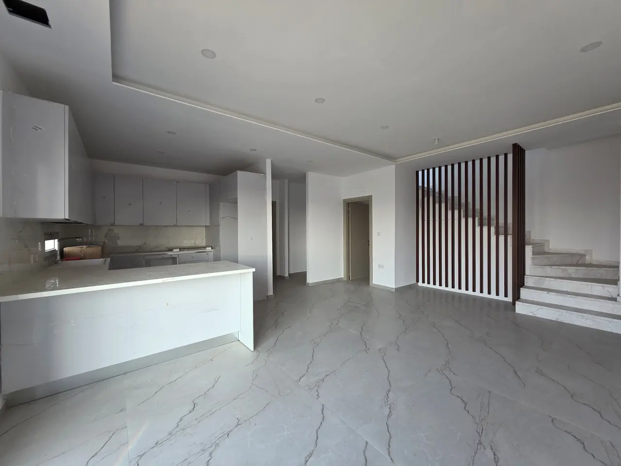  - Image 1