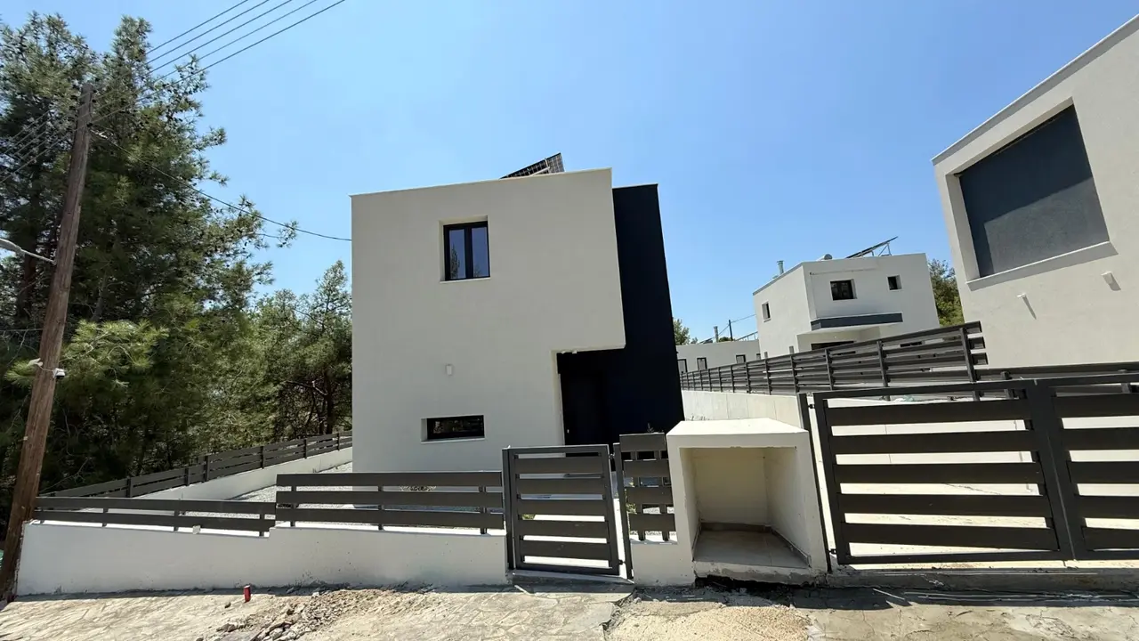  - Image 1