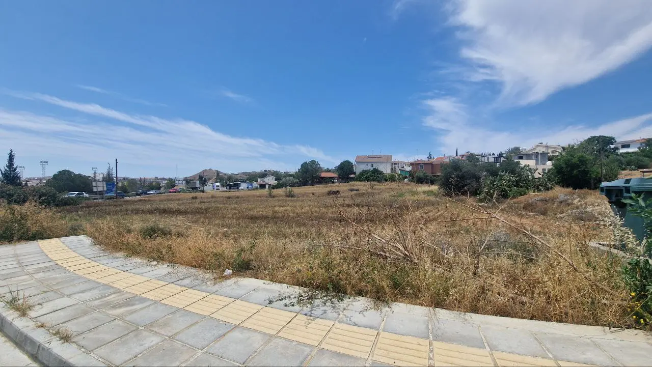  - Image 1