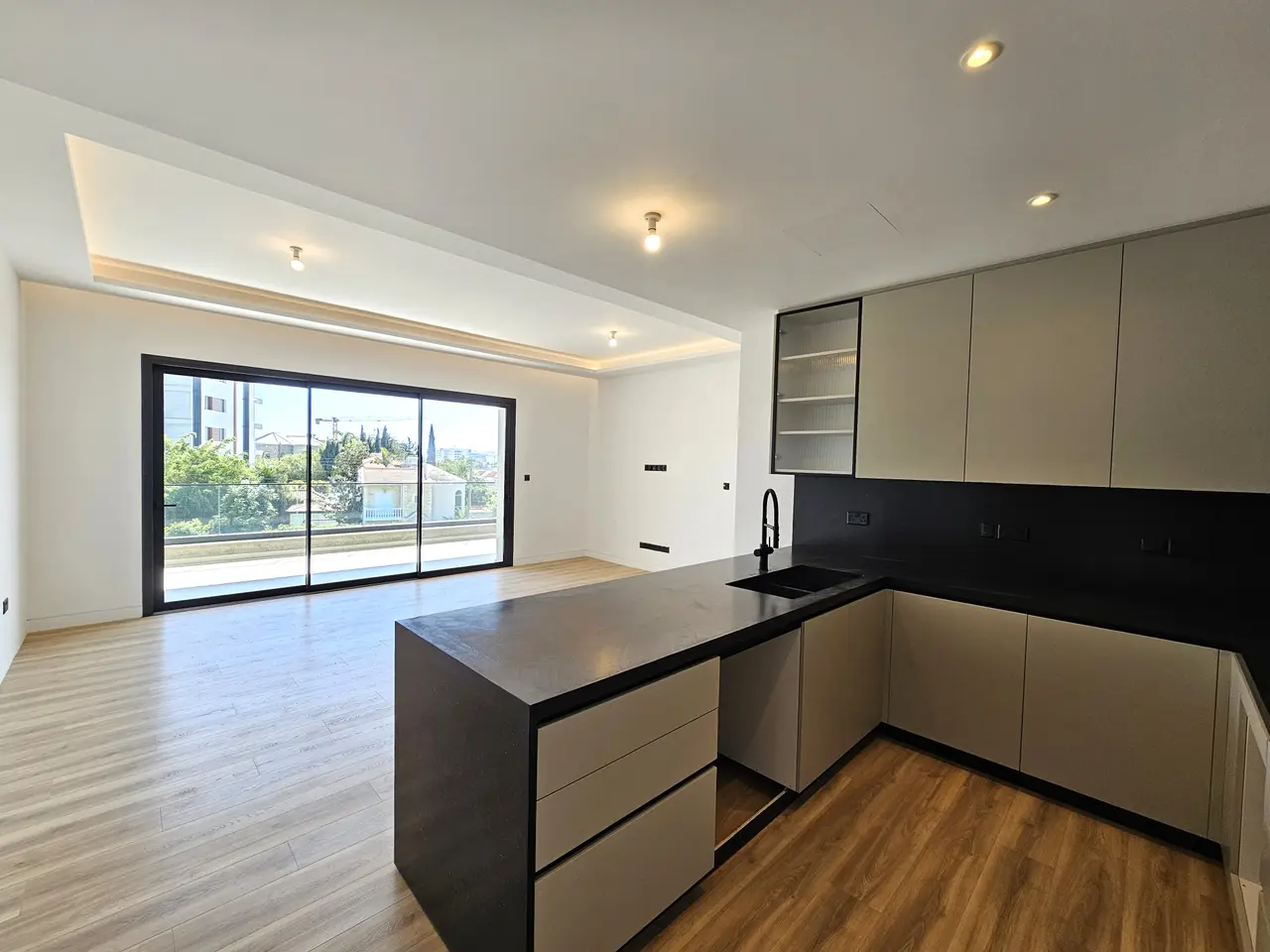 - Image 1