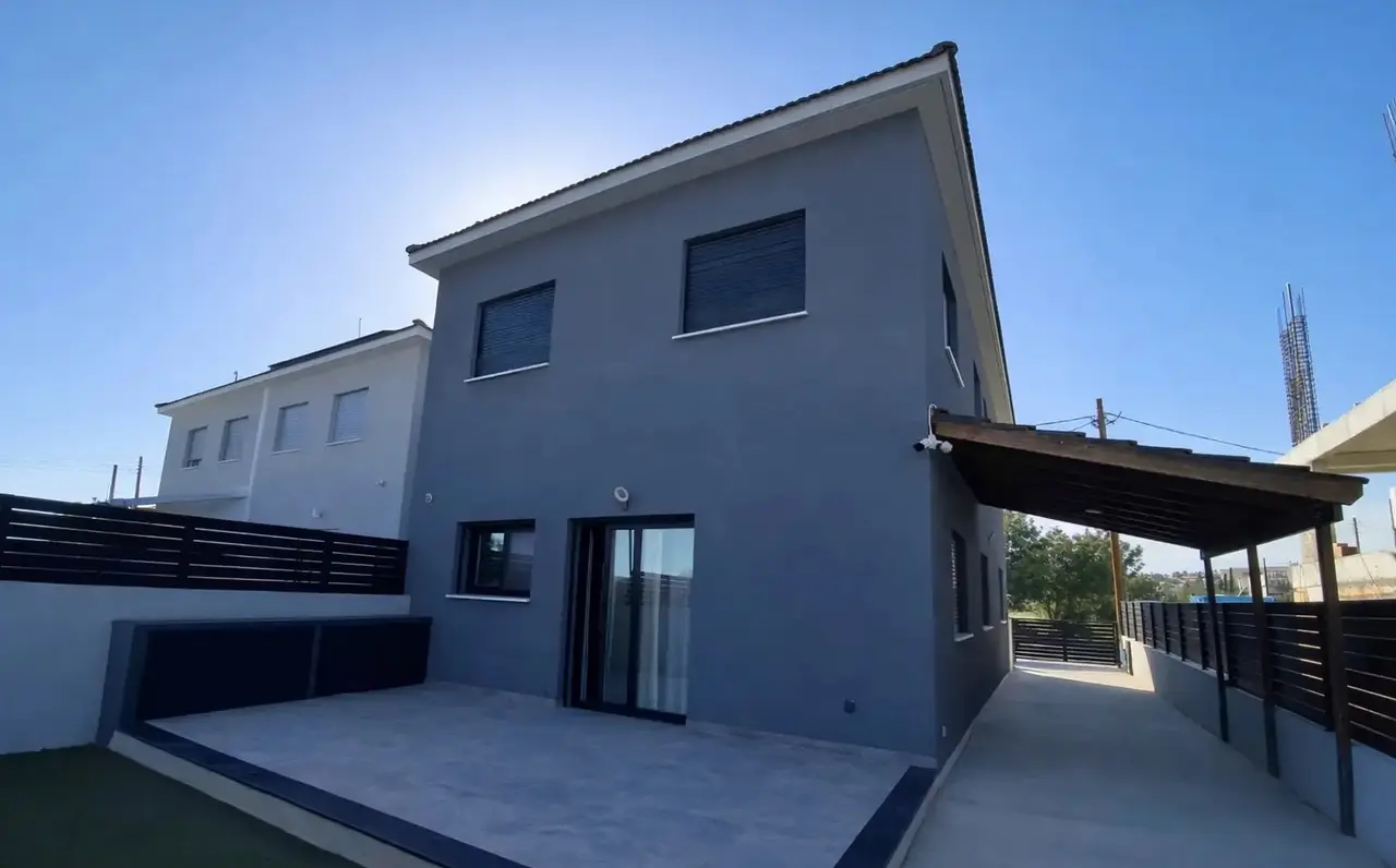  - Image 1