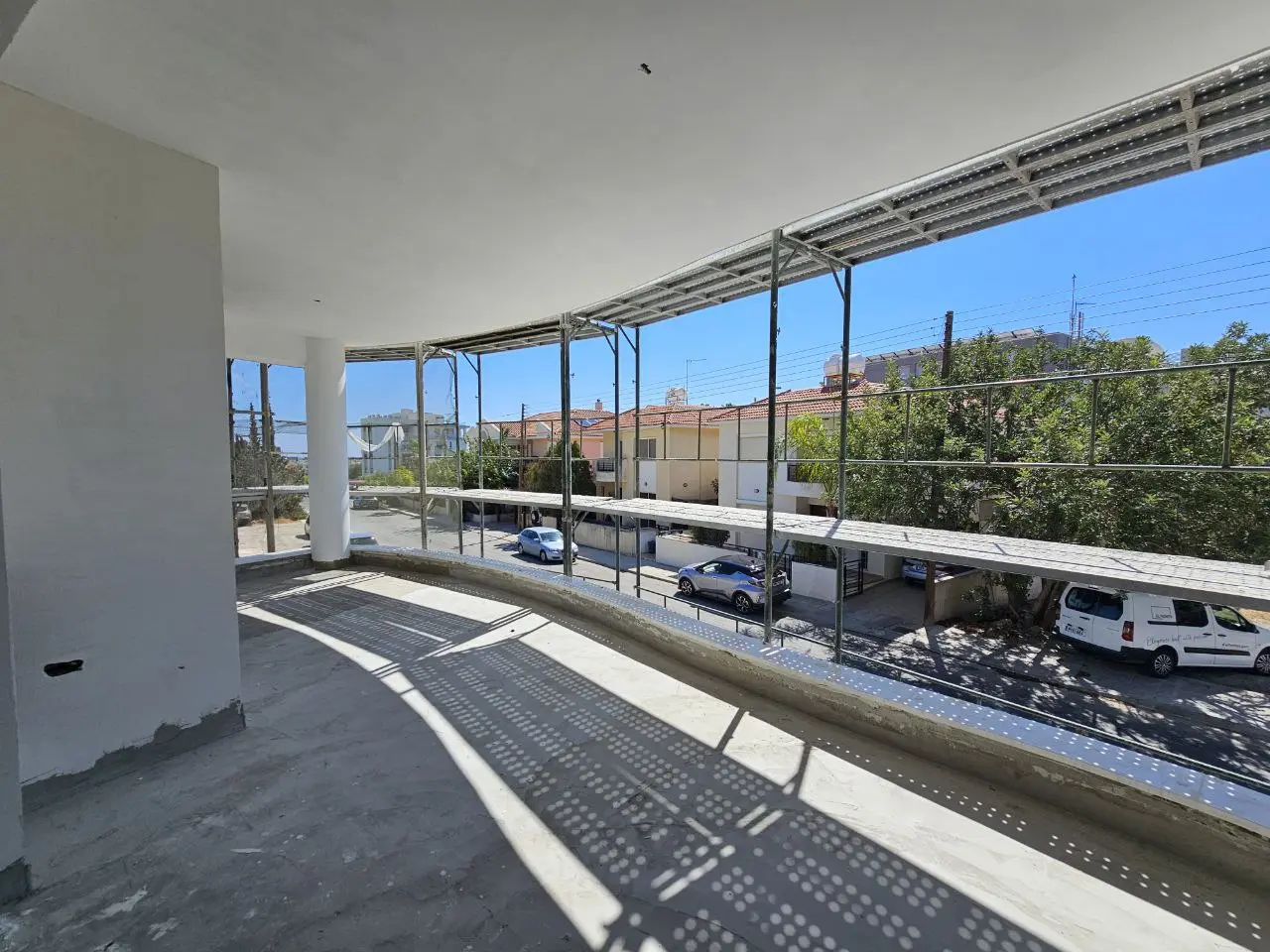  - Image 1