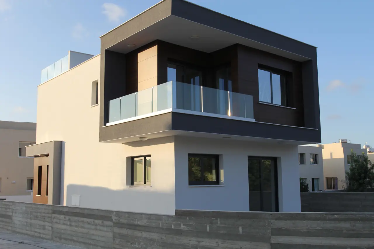  - Image 1