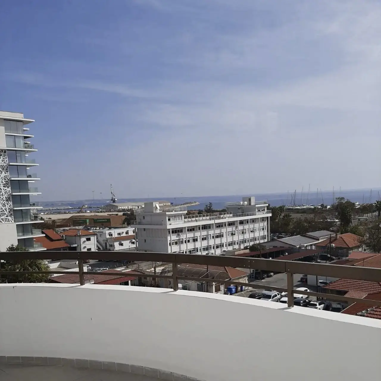 - Image 1