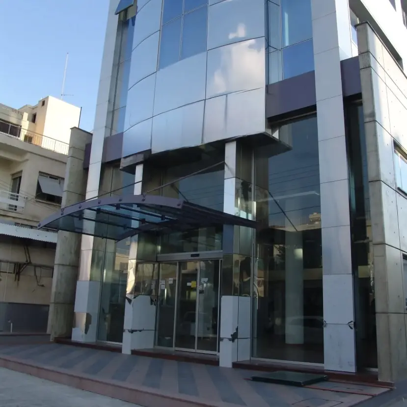  - Image 1