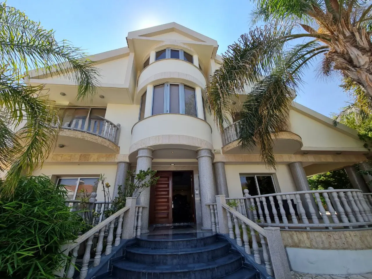  - Image 1