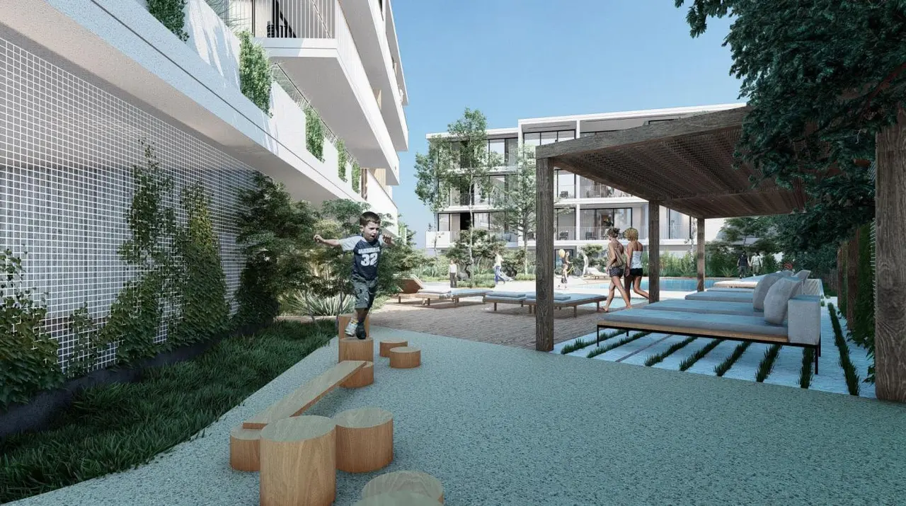  - Image 1
