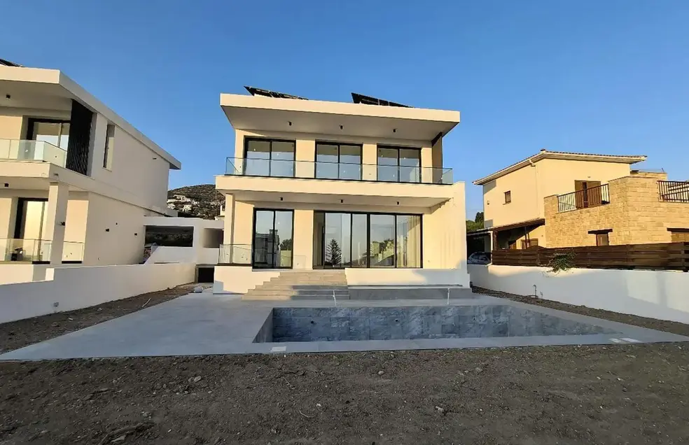  - Image 1