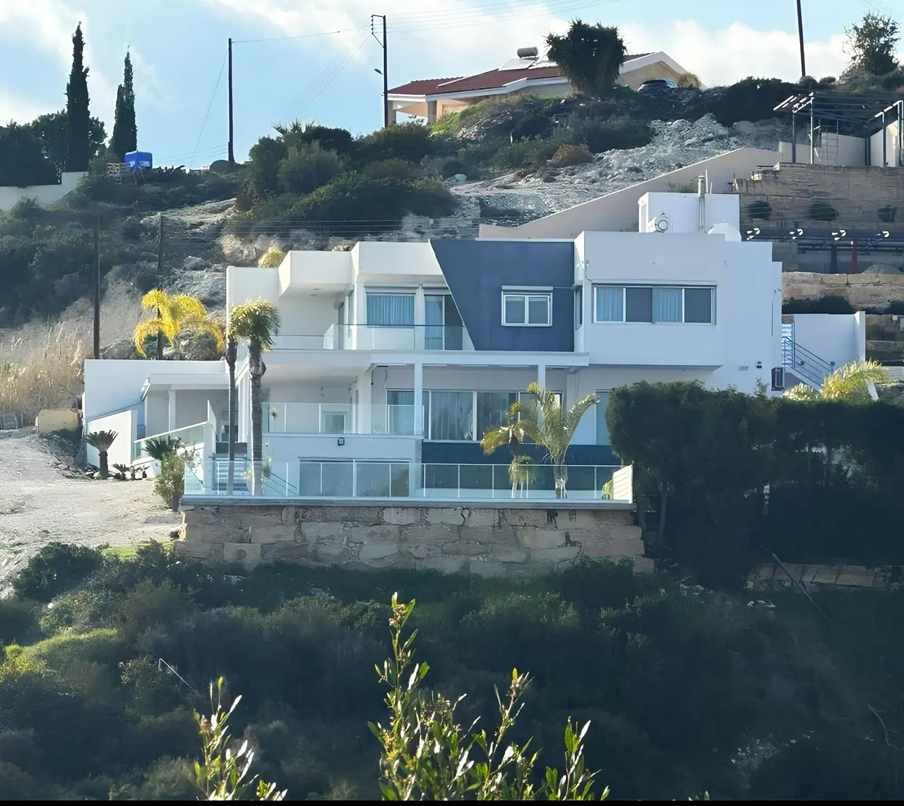 - Image 1