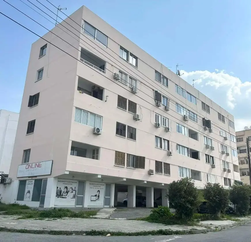 - Image 1