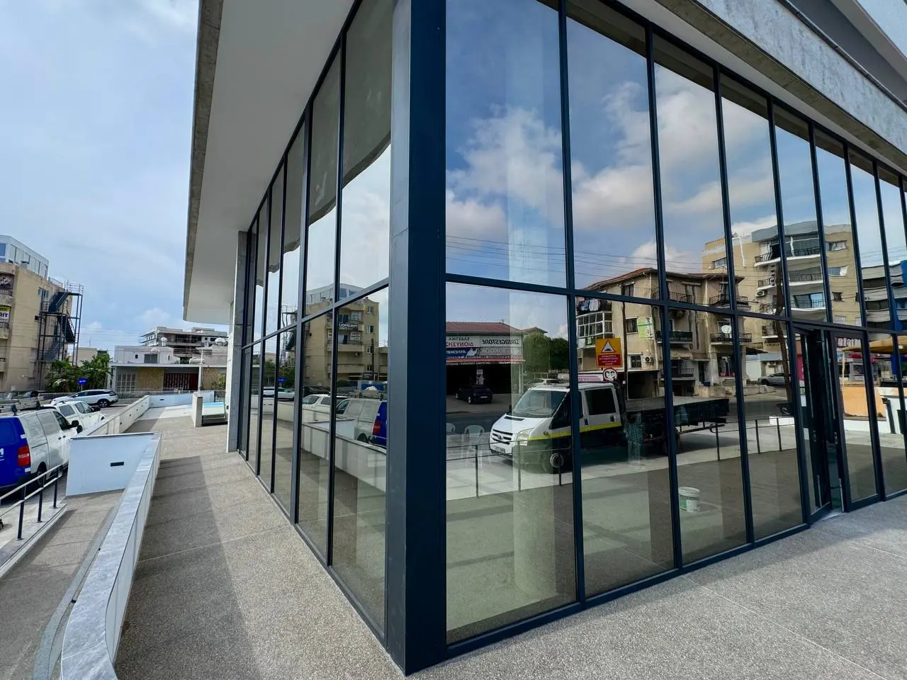  - Image 1