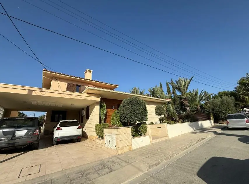  - Image 1