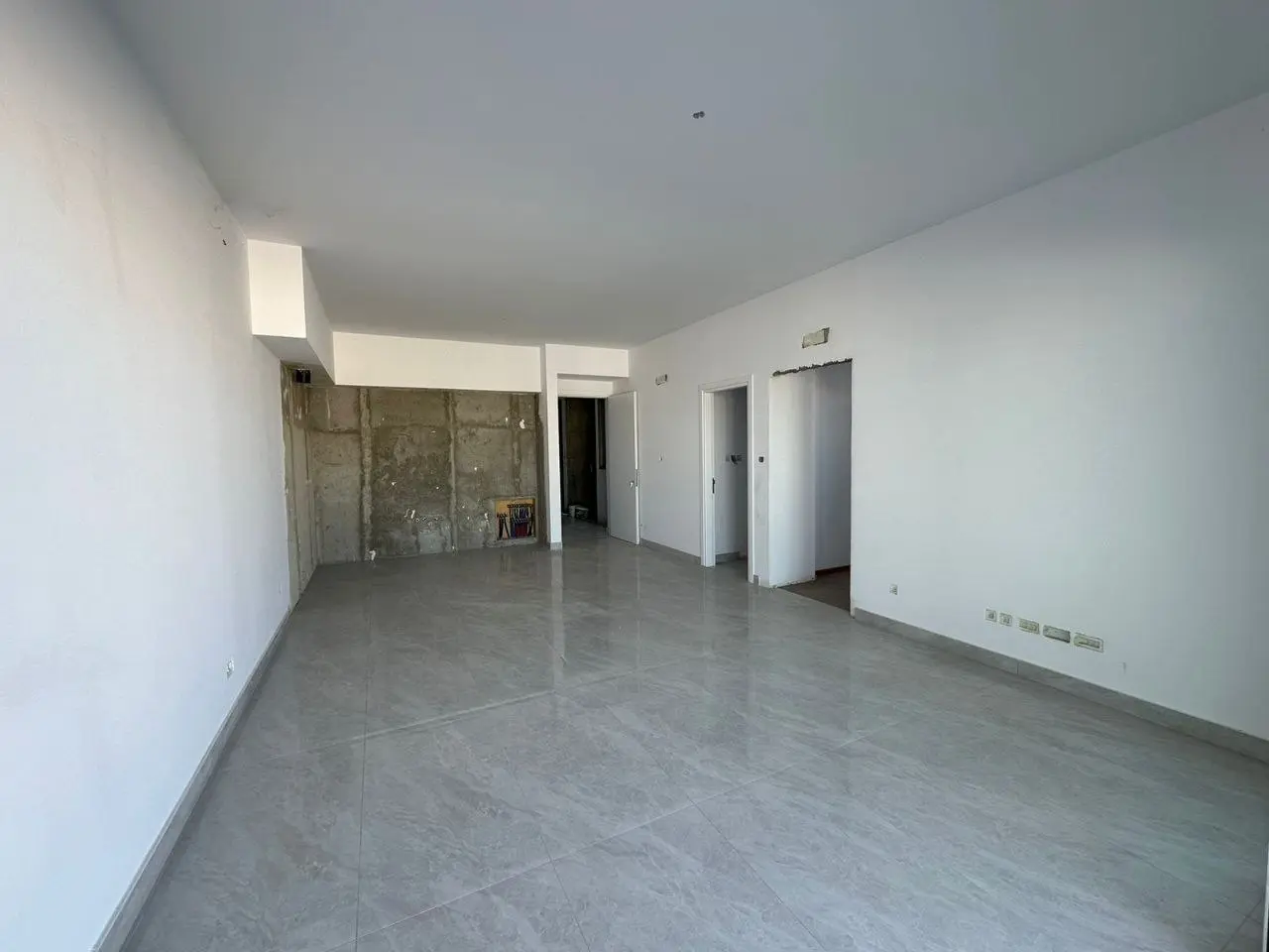  - Image 1