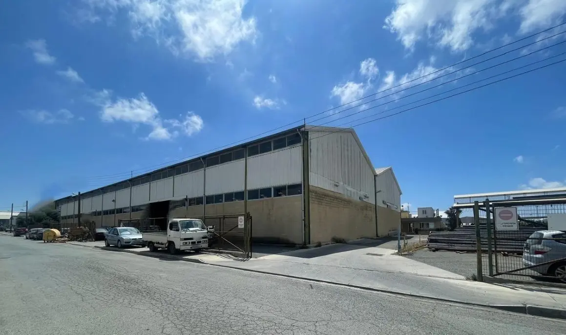  - Image 1