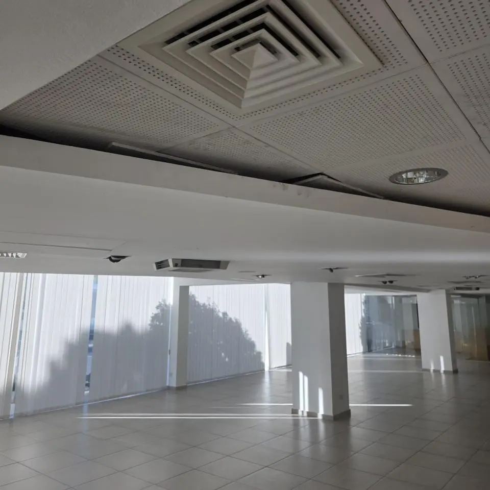 - Image 1