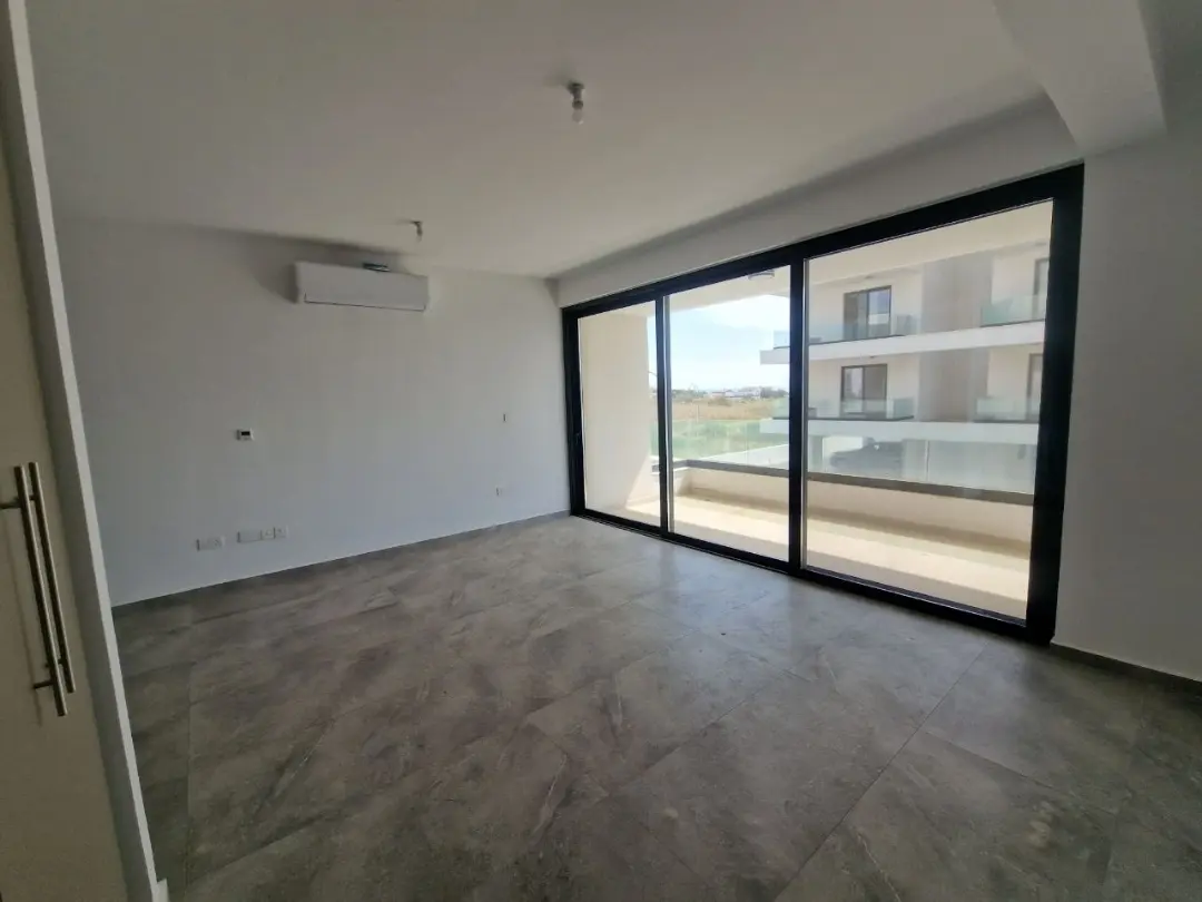 - Image 1