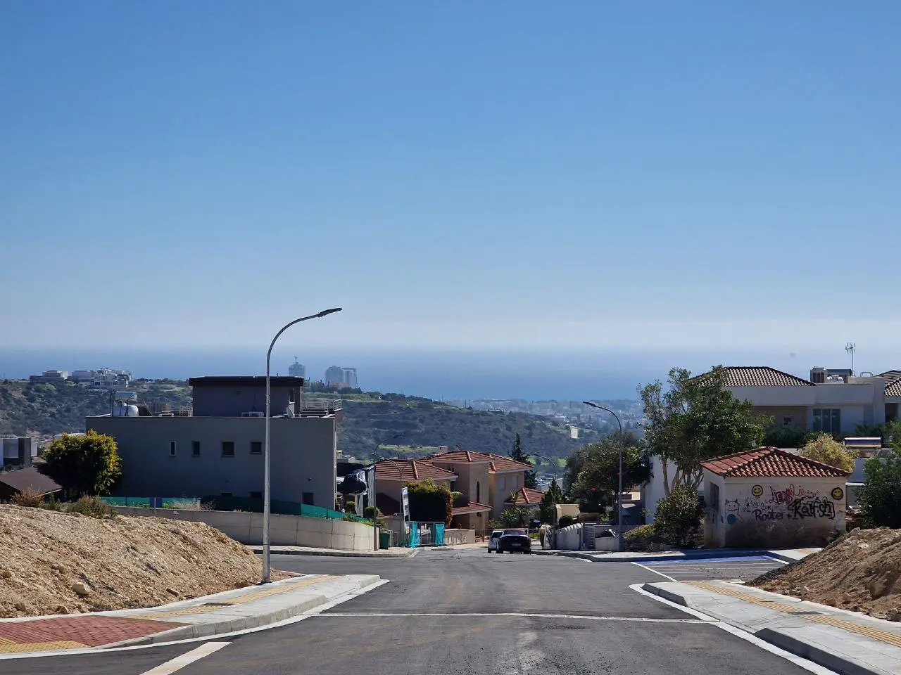  - Image 1