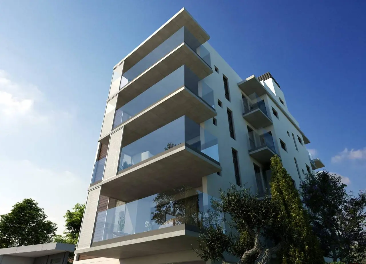 - Image 1