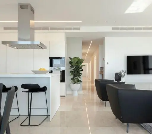 - Image 1