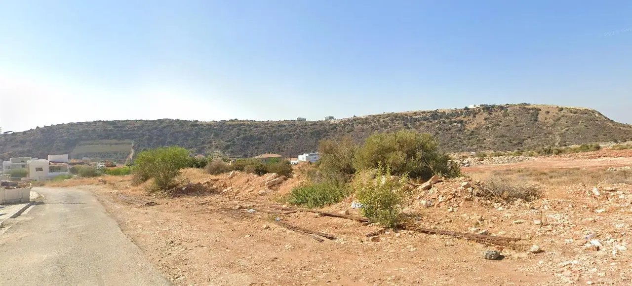  - Image 1