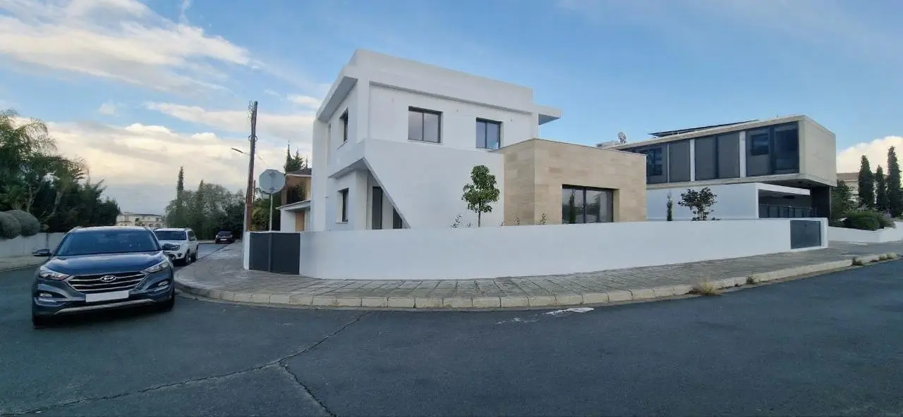  - Image 1