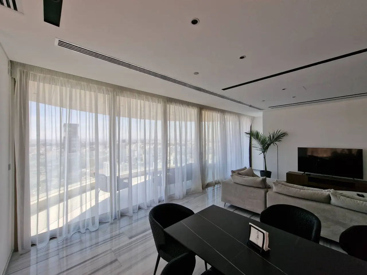 - Image 1