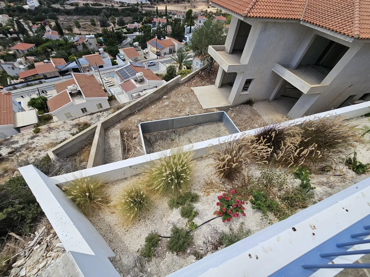  - Image 1