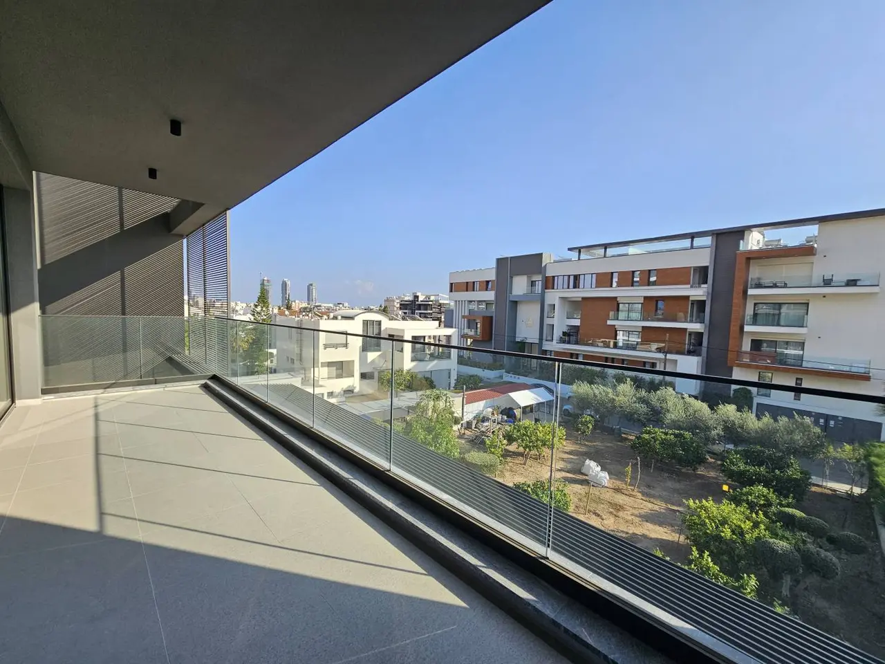  - Image 1