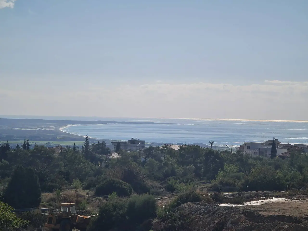  - Image 1
