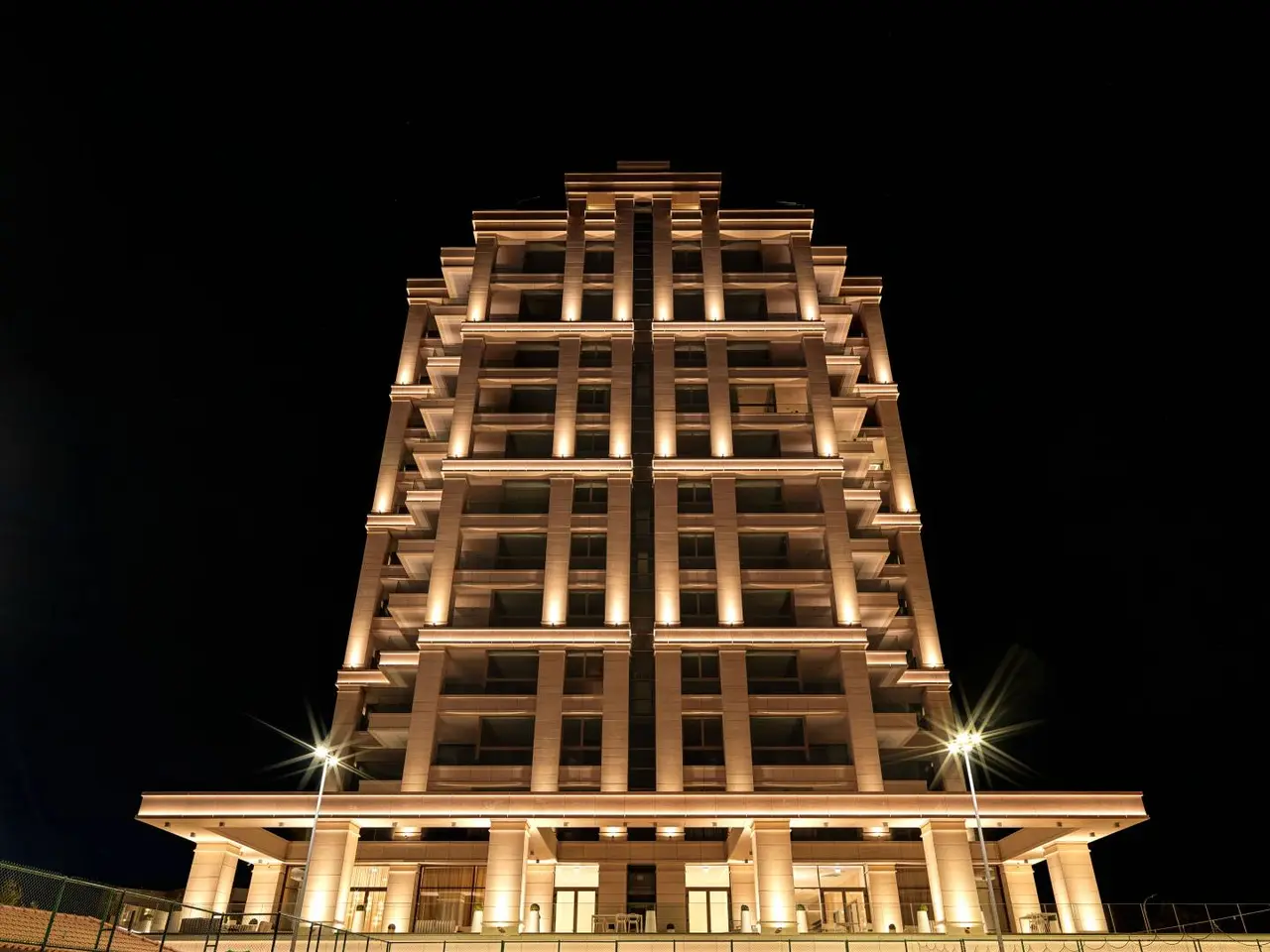  - Image 1