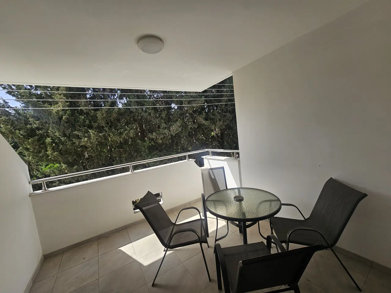 - Image 1
