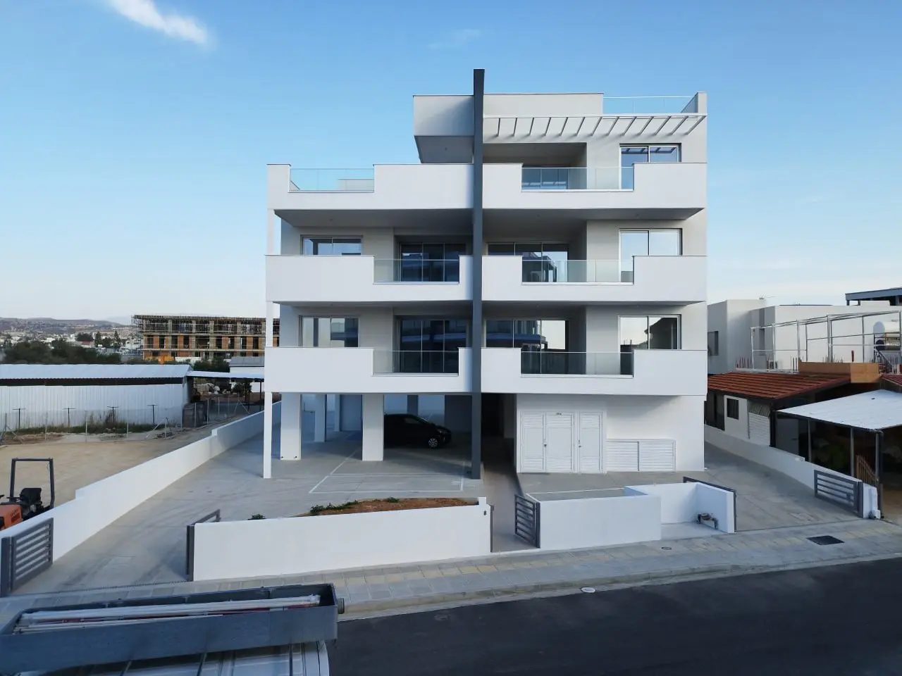 - Image 1