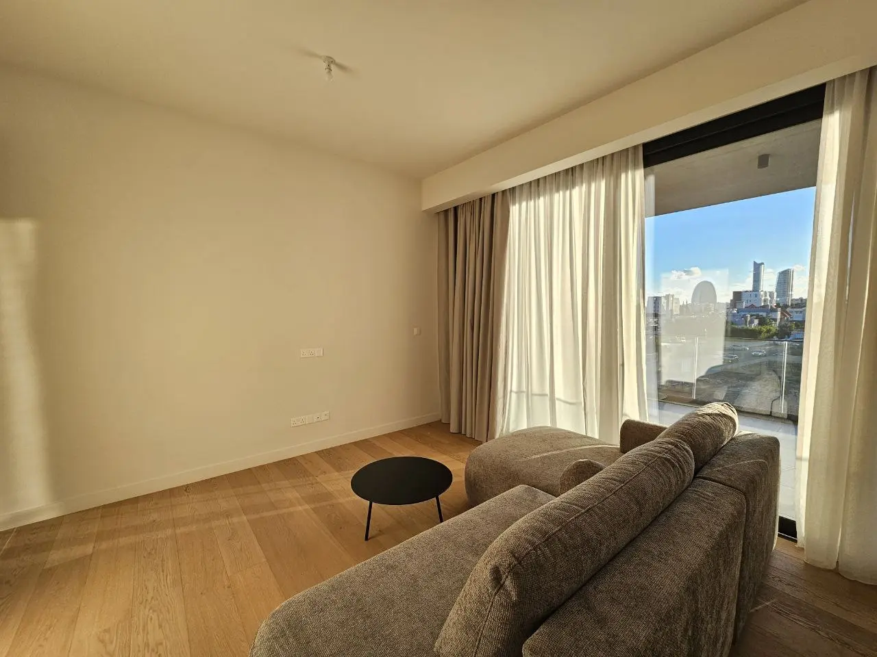  - Image 1