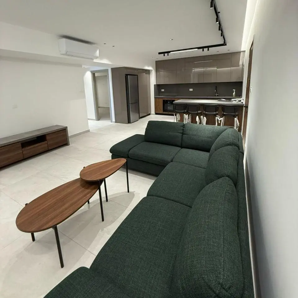  - Image 1