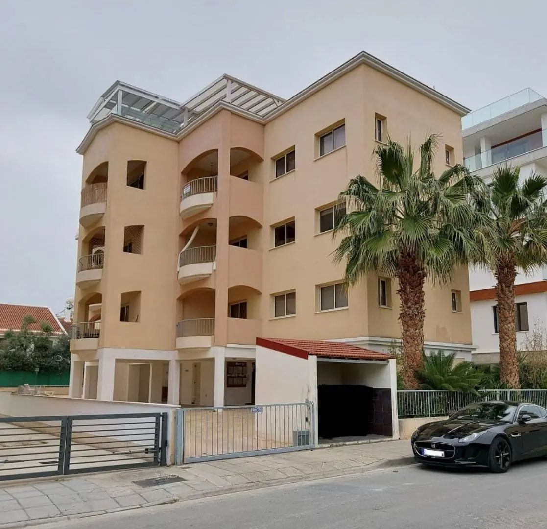 - Image 1