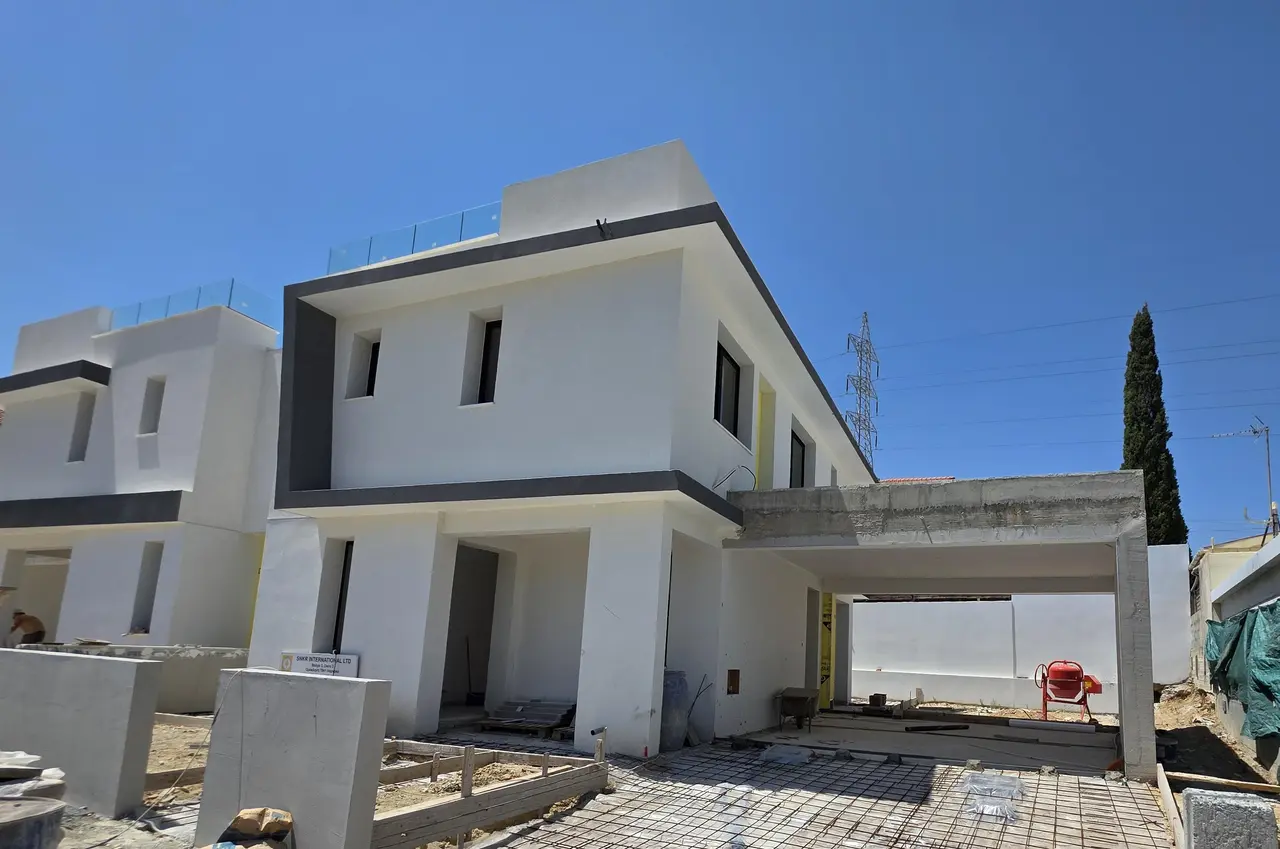  - Image 1