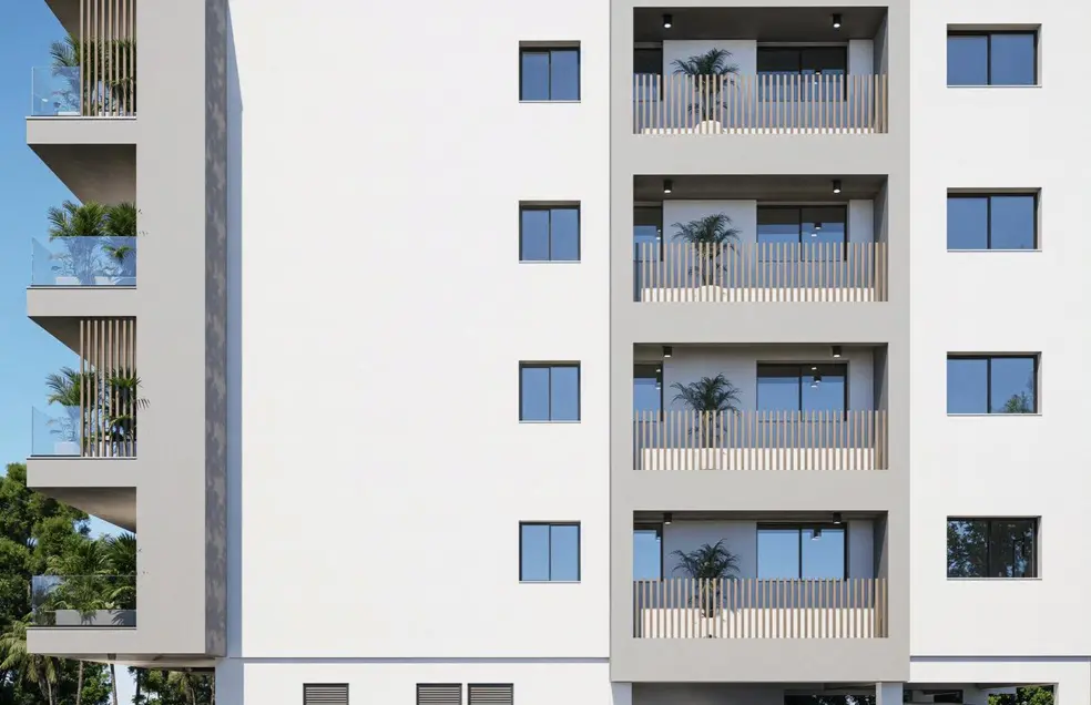  - Image 1