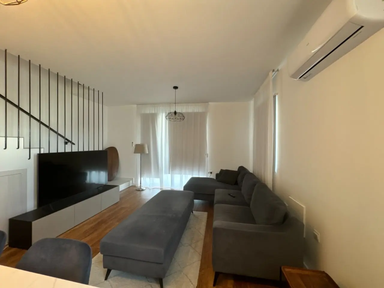  - Image 1
