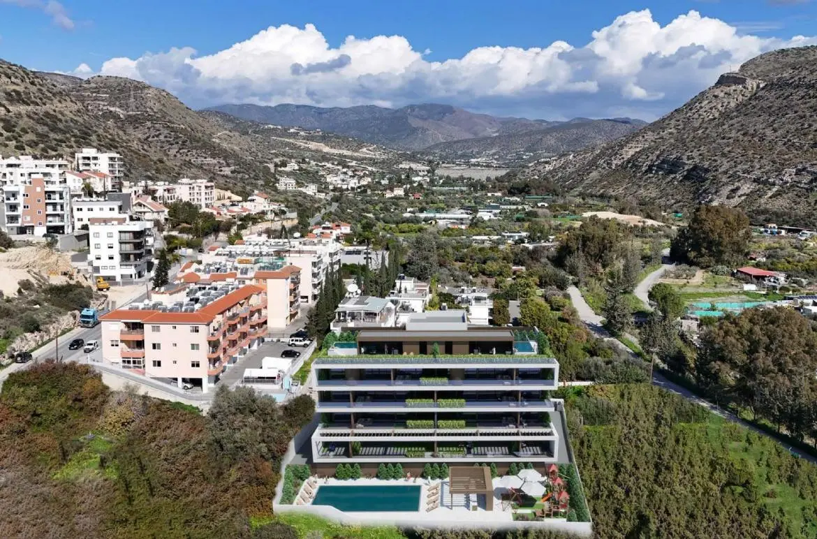 - Image 1