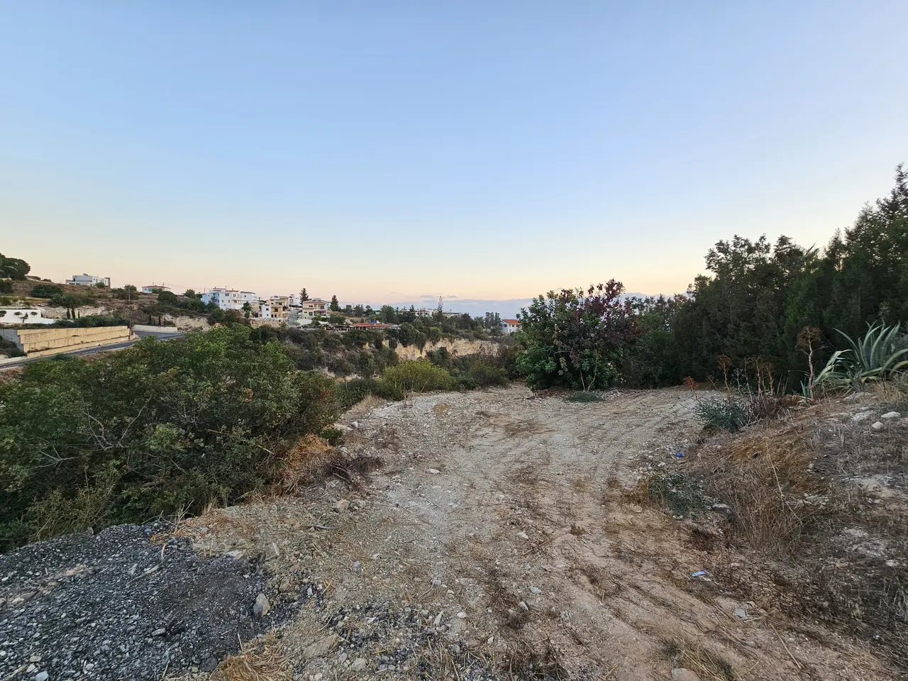  - Image 1