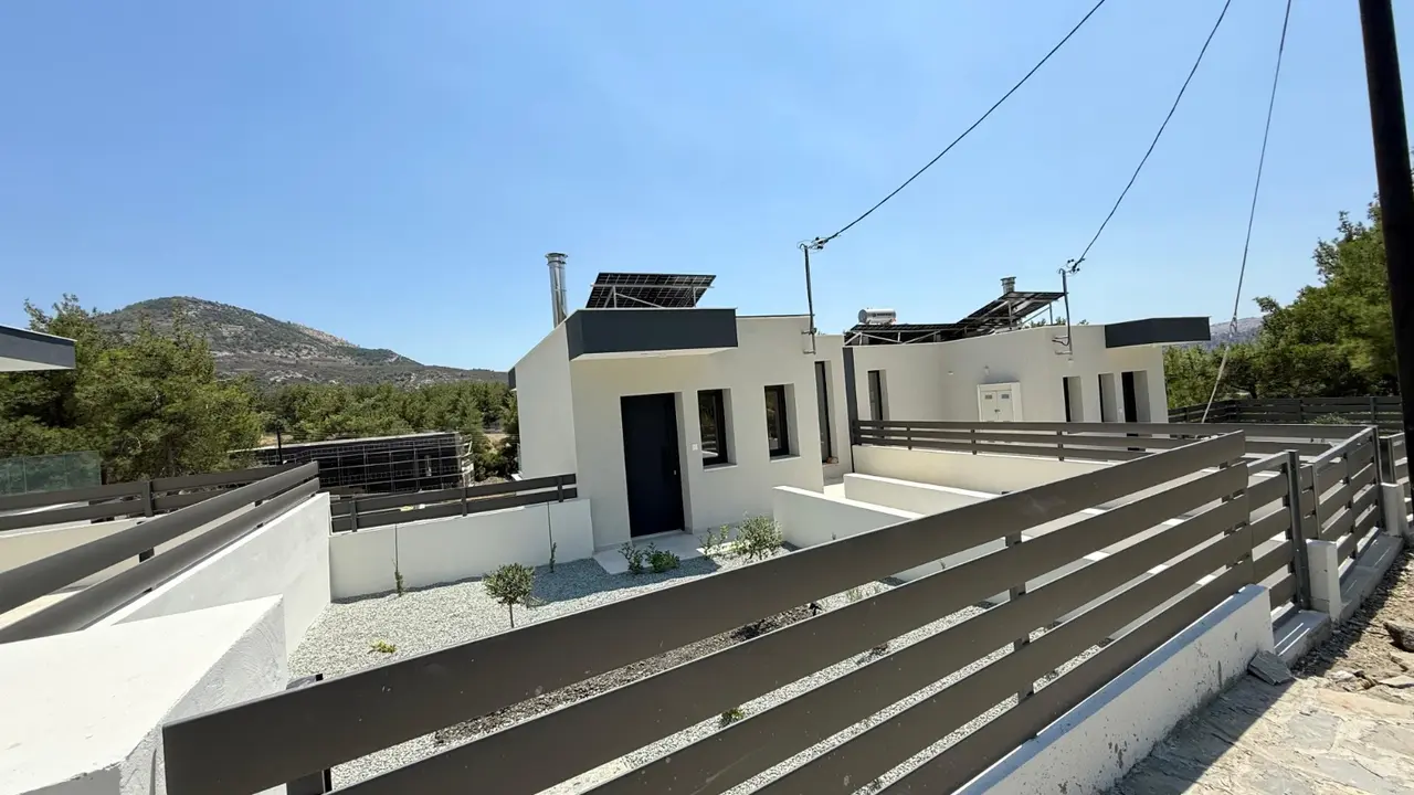  - Image 1