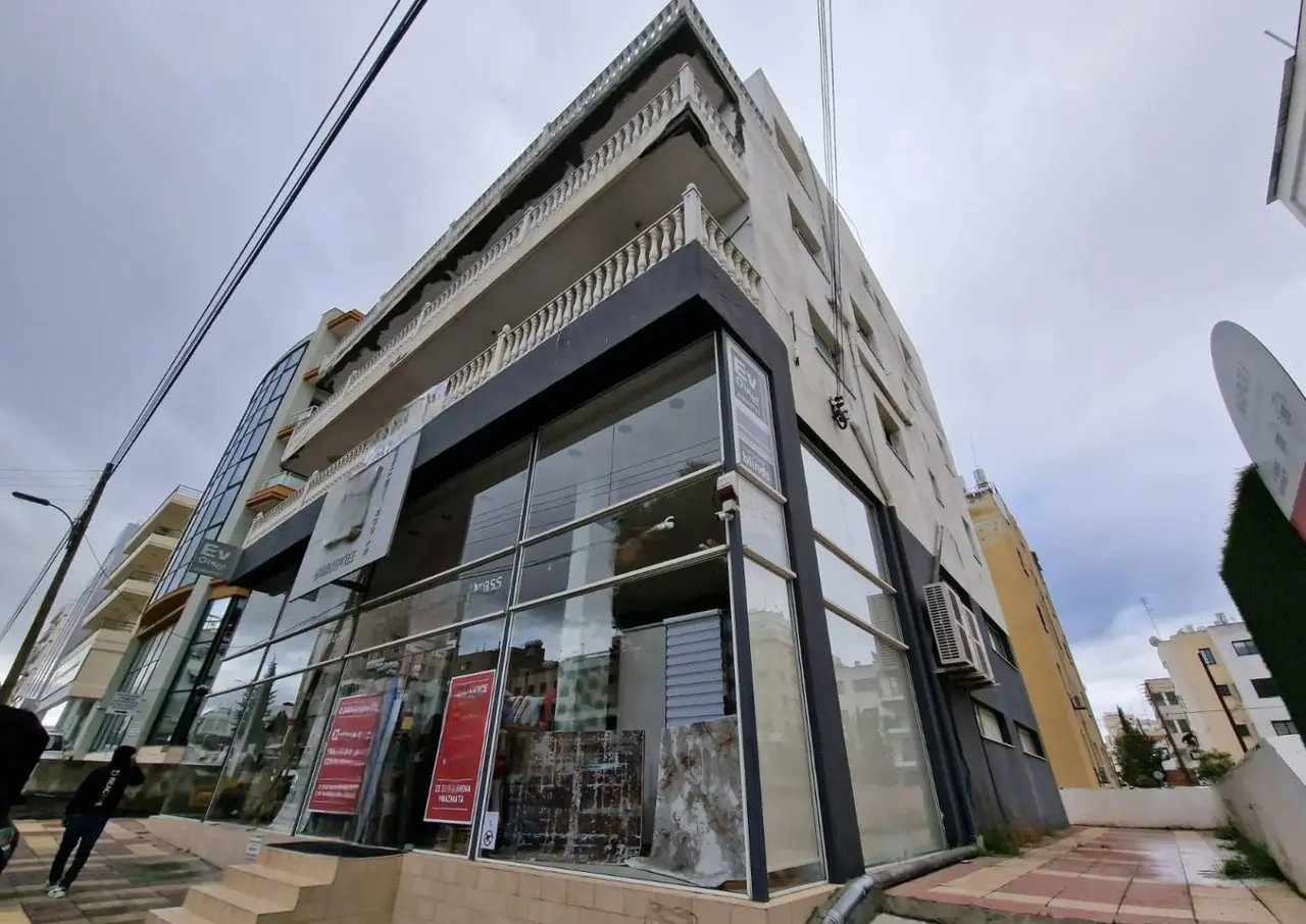 - Image 1