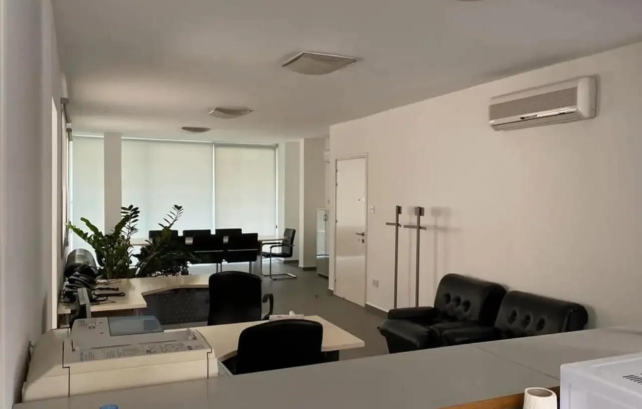  - Image 1