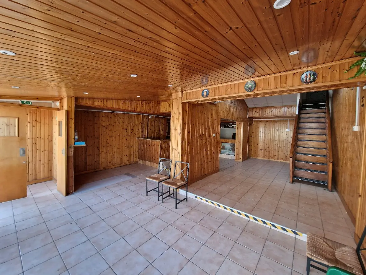  - Image 1
