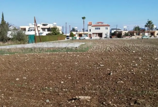  - Image 1
