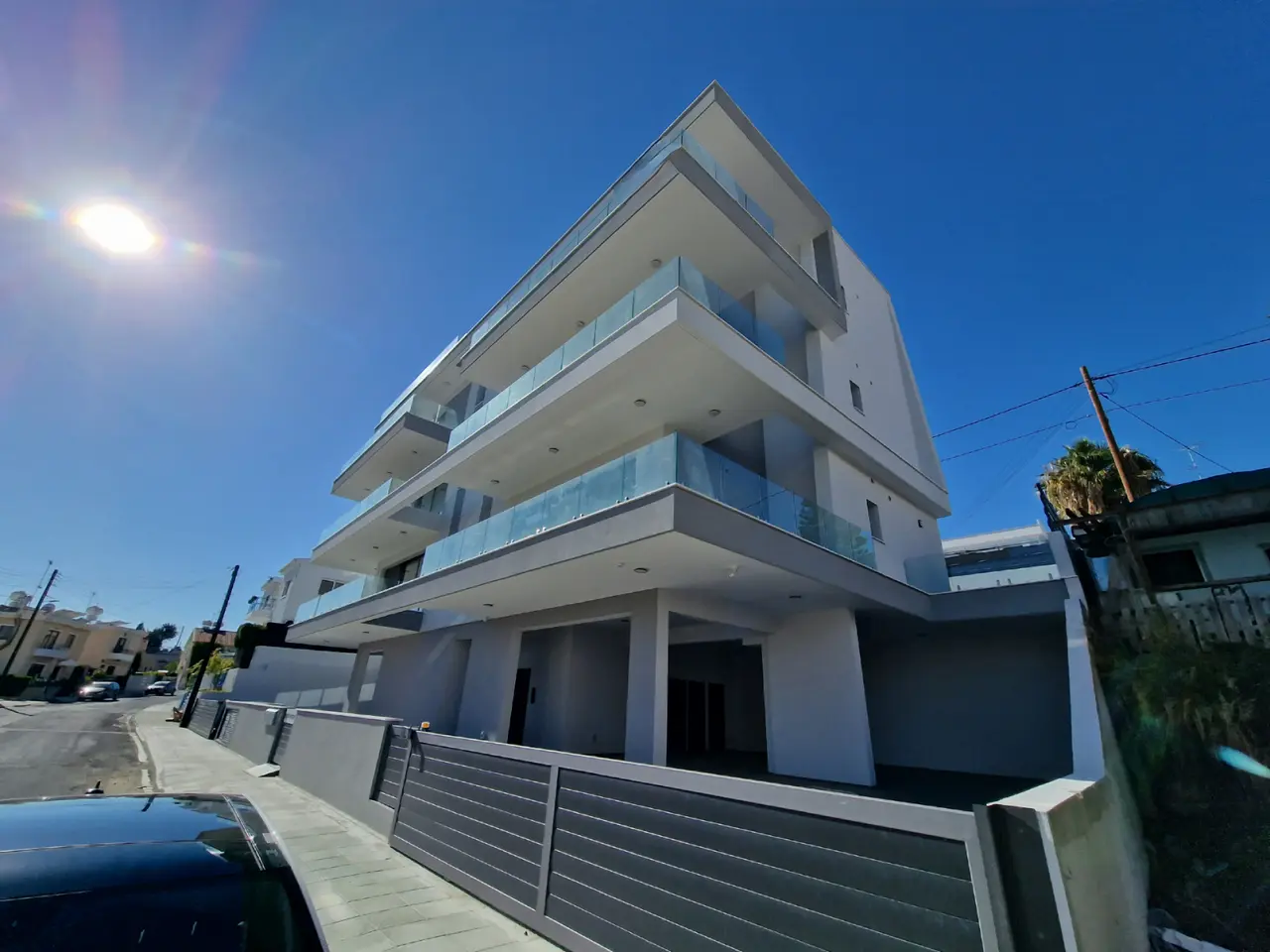  - Image 1