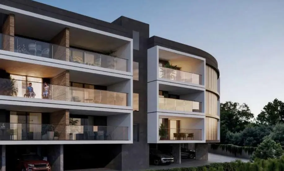  - Image 1