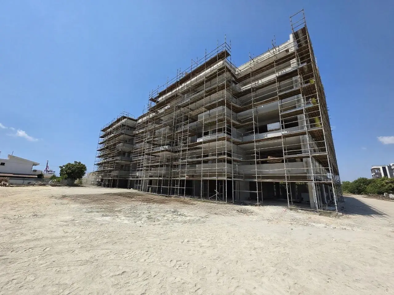  - Image 1