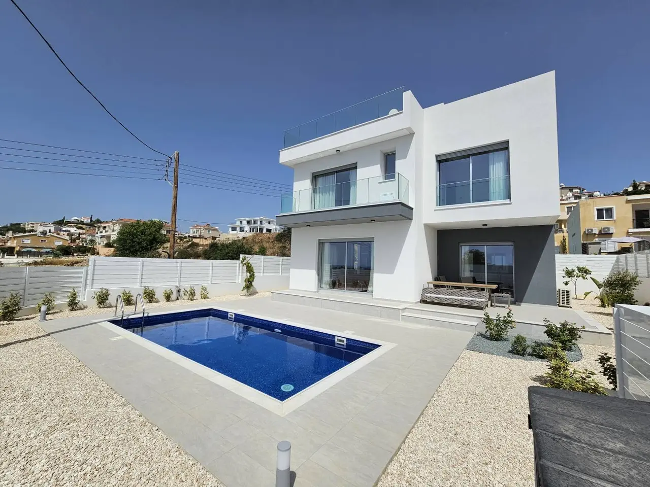  - Image 1
