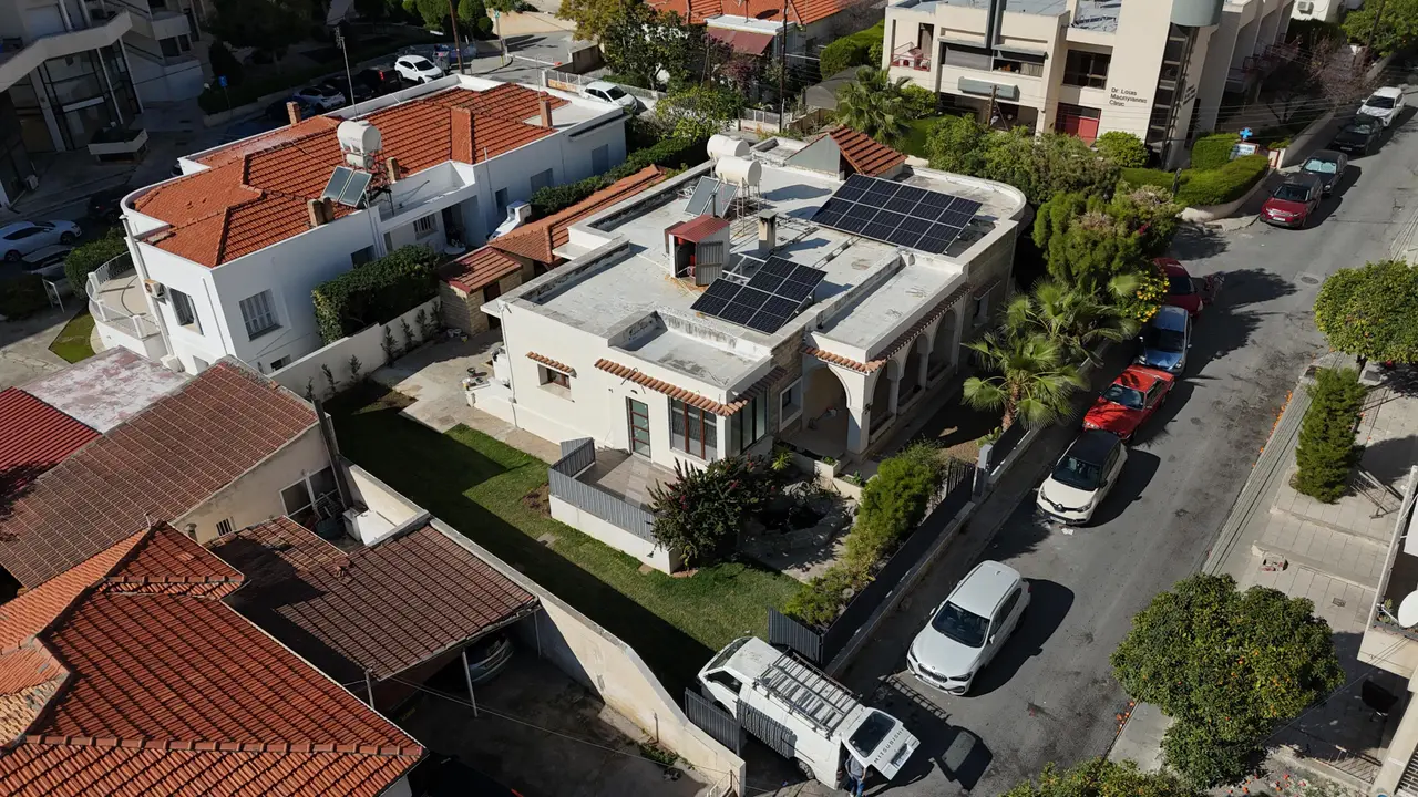  - Image 1
